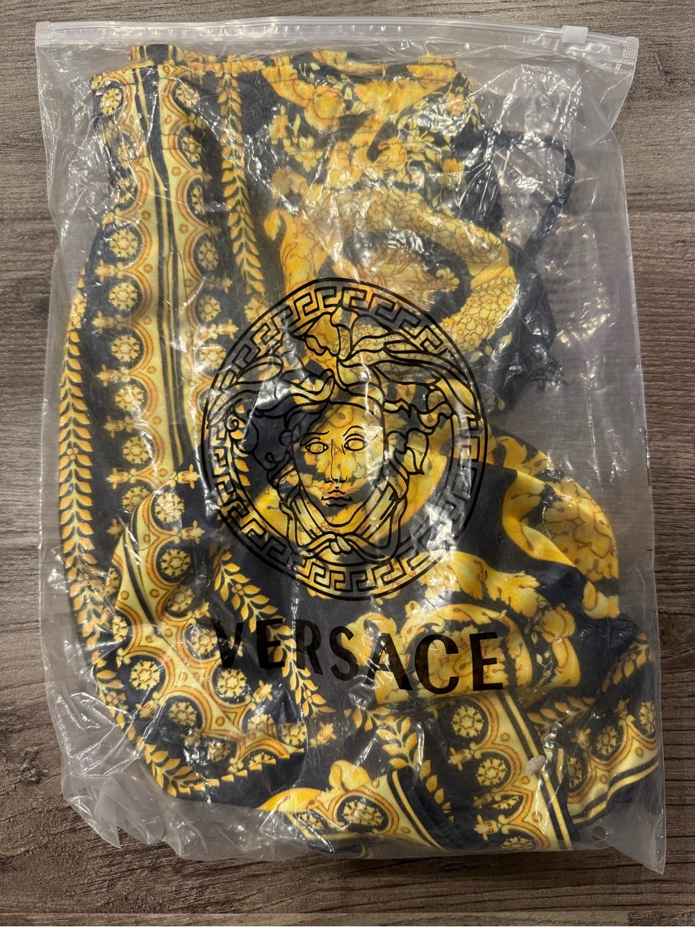 Versace Mens Black & Yellow Barocco printed Swim shorts - Picture 8 of 8